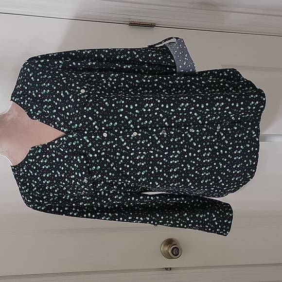 Notations, Size L Black with Green Polka Dot Button Down Roll Tab Sleeve Shirt - Picture 1 of 11